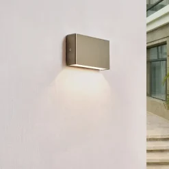 Arcchio LED buiten wandlamp Karline, 530 lm, roestvrij staal, IP65