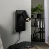 Arcchio spot Brinja, zwart, metaal, USB-C, schakelaar