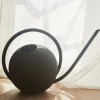 AYTM Gieter Globe, zwart, lengte 55,3 cm, aluminium