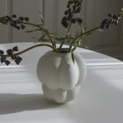 AYTM Uva vaas, keramiek, wit, Ø 20 cm, druifvormig