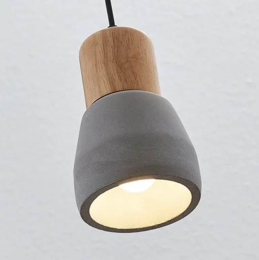 Betonnen hanglamp Margot met hout, één lampje
