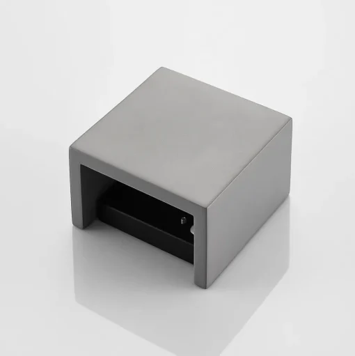 Beton-wandlamp Smira in grijs, 12,5 x 12,5 cm