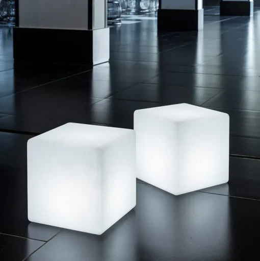 Big Cube - lichtgevende kubus - bestuurbaar via App