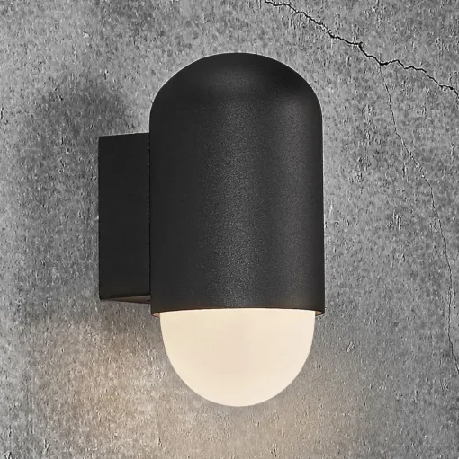 Buitenwandlamp Heka, zwart, aluminium, hoogte 21,6 cm