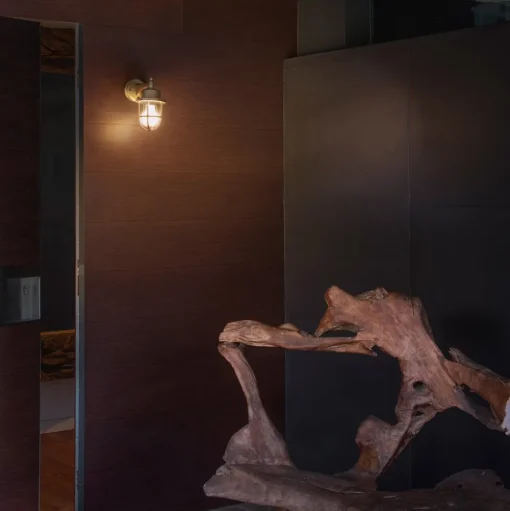 Buitenwandlamp Nahir v. messing zeewaterbestendig