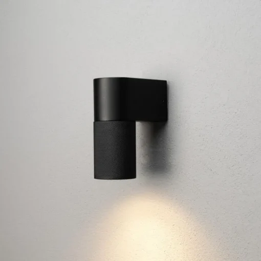 Buitenwandlamp Temi, zwart, breedte 11 cm, aluminium