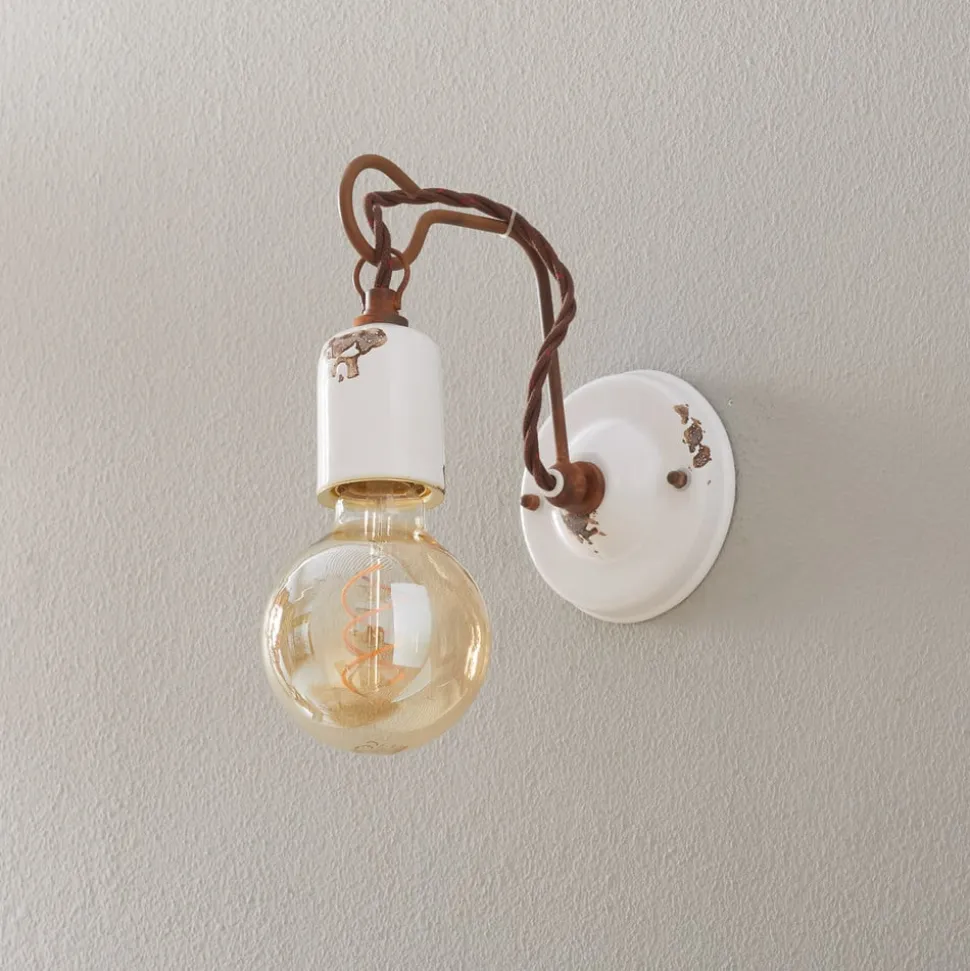 C665 wandlamp in vintage stijl wit