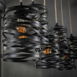 Crossround hanglamp met 7 spiraalvormige kappen