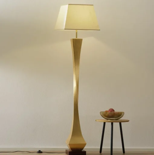 Deco - een vloerlamp met een elegant design