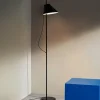 Dimbare designer LED tafellamp Yuh in zwart