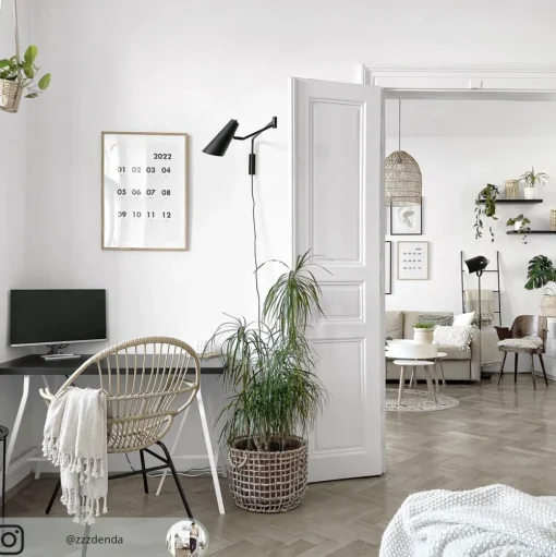 Dyberg Larsen Noa wandlamp met scharnier, zwart