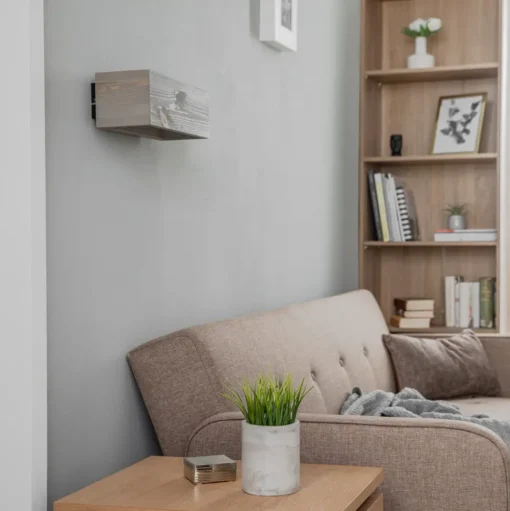 Envostar Kubiko wandlamp, dennenhout grijs