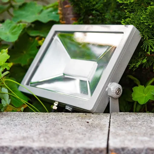 EVN LFA buitenspot zilver plug 5.700K 50W