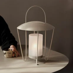 ferm LIVING Abri lantaarn, beige, roestvrij staal, glas, Ø 30 cm