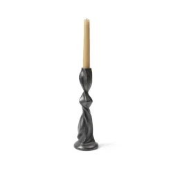ferm LIVING Gale kandelaar, zwart, 25,4 cm, aluminium