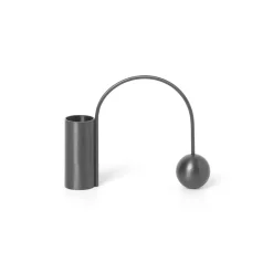 ferm LIVING Kandelaar Balans, zwart, messing, 9,5 cm