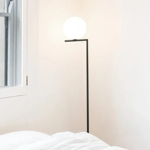 FLOS IC F1 vloerlamp zwart Ø 20 cm