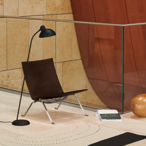 FRITZ HANSEN Kaiser Idell 6556-F mat zwart