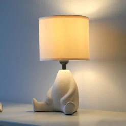 JUST LIGHT. Ted tafellamp, keramiek, zittend, zandbeige