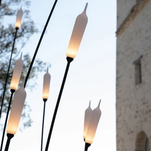 Karman Nilo LED-buiten-vloerlamp, hoogte 118 cm