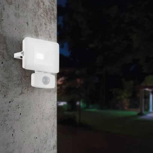 LED buitenspot Faedo 3 met sensor, wit, 10W