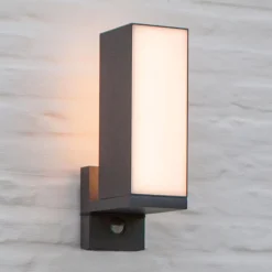 LED buitenwandlamp Cuba, sensor 1-lamp antraciet