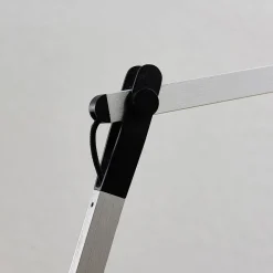 LED burealamp Rilana met dimmer, zilver