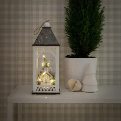LED decoratie-lantaarn met kerk in winter