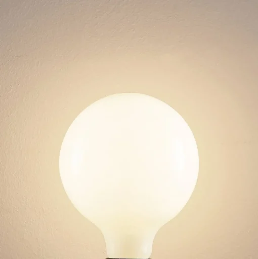 LED lamp E27 6W 2.700K G125 bollamp dimbaar, opaal