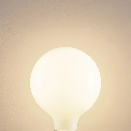 LED lamp E27 6W 2.700K G125 dimbaar opaal 3/set