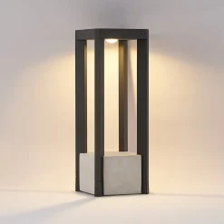 LED sokkellamp Kalisa, IP65, 42 cm, grijs, metaal