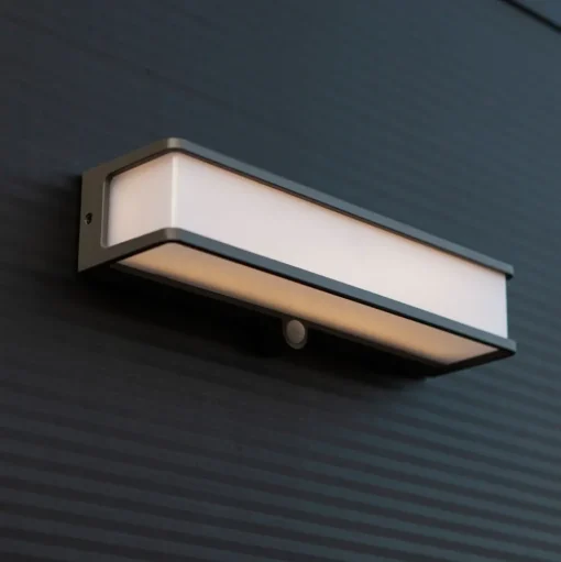 LED solar wandlamp Doblo met sensor, breedte 35cm