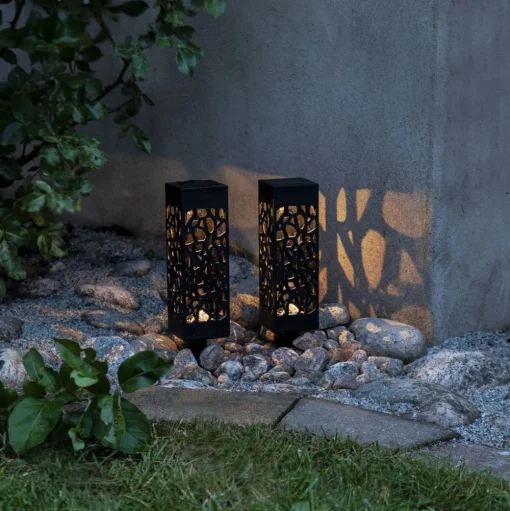 LED solar-sfeerlamp Izola met aardspies 2 per set