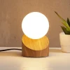 LED tafellamp Alisa met voet in houten optiek