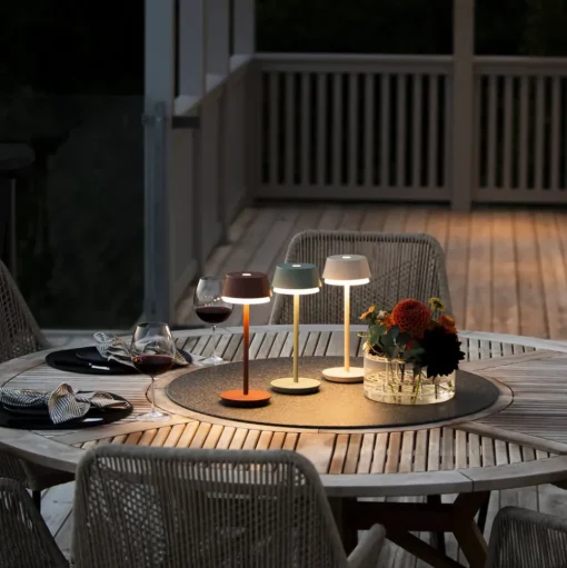 LED tafellamp Lyon, zandkleurig, IP54, dimmer, CCT, RGB