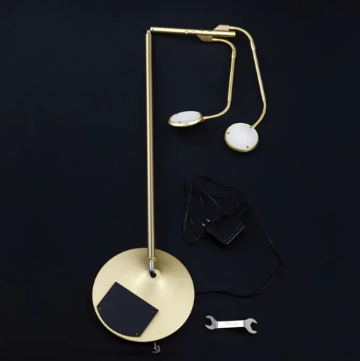 LED vloerlamp Cobra, 2-lamps, messing-mat
