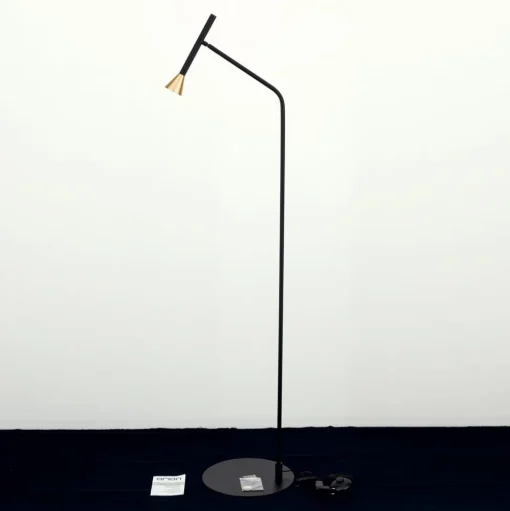 LED vloerlamp Odeon, hoogte 147 cm, metaal