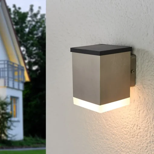 LED wandlamp Tyson hoekig gesatineerd
