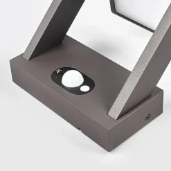 LED-buitenwandlamp Valerian op zonne-energie