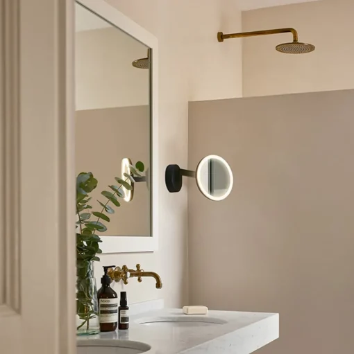 LEDS-C4 Vanity wandspiegel met LED, 3000K, zwart