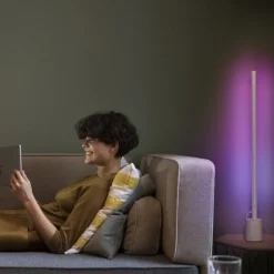 LEDVANCE SMART+ WiFi Floor Corner Slim wit