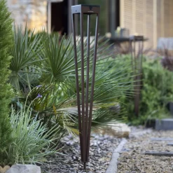 Les Jardins LED zaklamp op zonne-energie Tinka, corten, 90 cm, grondpin