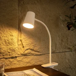 Lindby Ailina LED tafellamp, klemvoet, wit