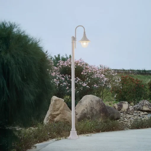 Lindby buitenlamp Daphne, 220 cm, wit, metaal, E27
