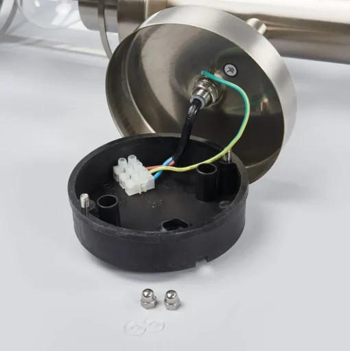 Lindby buitenwandlamp Djori, sensor, aluminiumkleurig, E27