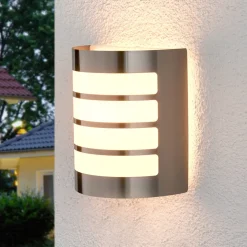 Lindby buitenwandlamp Noyan, 20 cm, roestvrij staal, IP44, E27