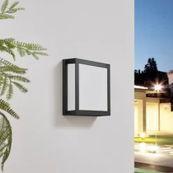 Lindby buitenwandlamp Sivana, zwart, aluminium, 26 cm x 26 cm