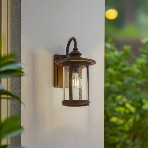 Lindby buitenwandlamp Zayn, roestkleurig, glas, IP23