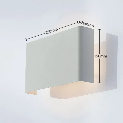 Lindby Dilip wandlamp van staal, wit