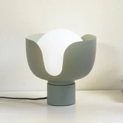 Lindby Fiora tafellamp, groen, glas, metaal, Ø 20 cm